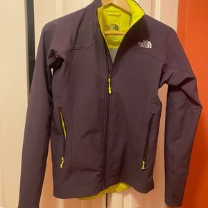 North Face Summit Series shell - size small